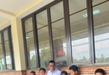 Momen Pengambilan Rapor Ruang Strategis Yang Mempertemukan Orang Tua dan Pihak Sekolah